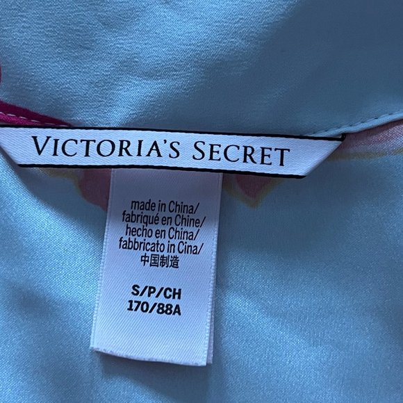 Victoria's Secret Floral Silky Romper - Picture 3 of 3